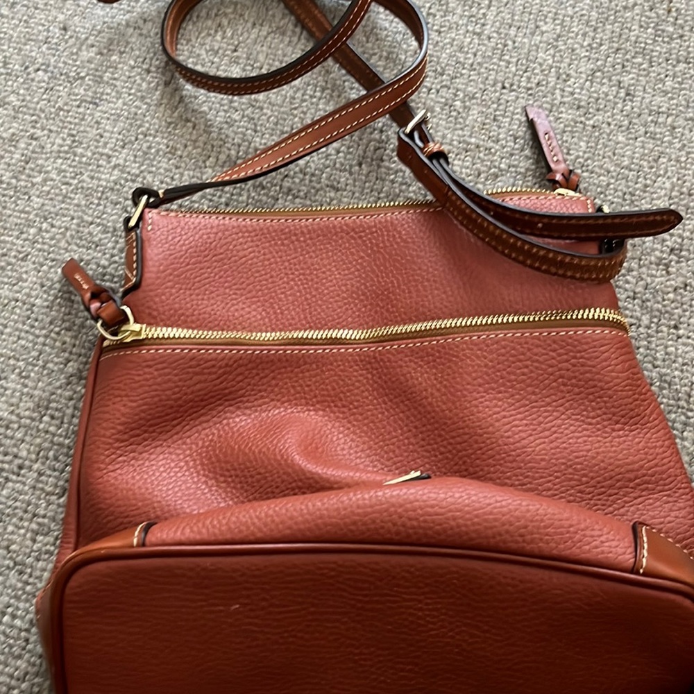 Dooney & Bourke crossbody bag